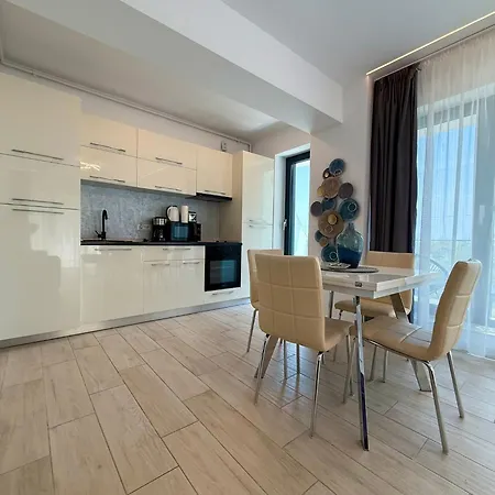 Appartamento Roapart Sunrise Cu 1 Si 2 Cu La Mare Parcare 2 Min De Plaja *