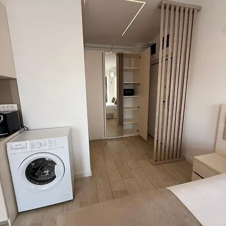 Roapart Sunrise Cu 1 Si 2 Cu La Mare Parcare 2 Min De Plaja Apartmán Mamaia