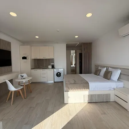 Apartmán Roapart Sunrise Cu 1 Si 2 Cu La Mare Parcare 2 Min De Plaja *